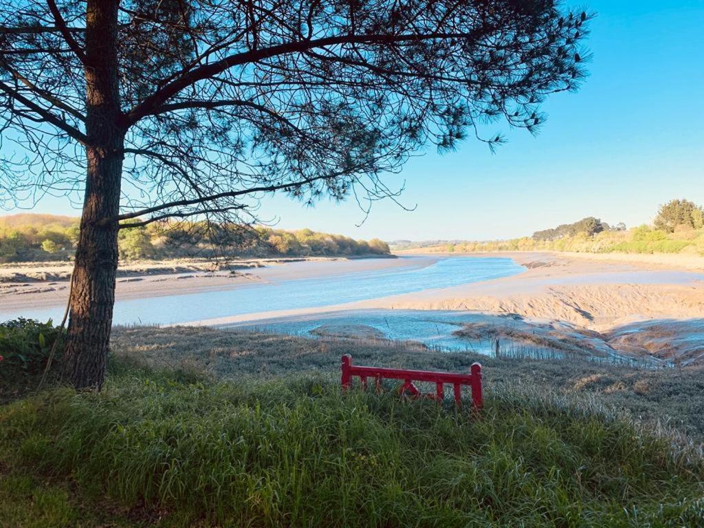 Le Nid Du Manoir Du Cosquer Βίλα La Roche-Derrien Εξωτερικό φωτογραφία